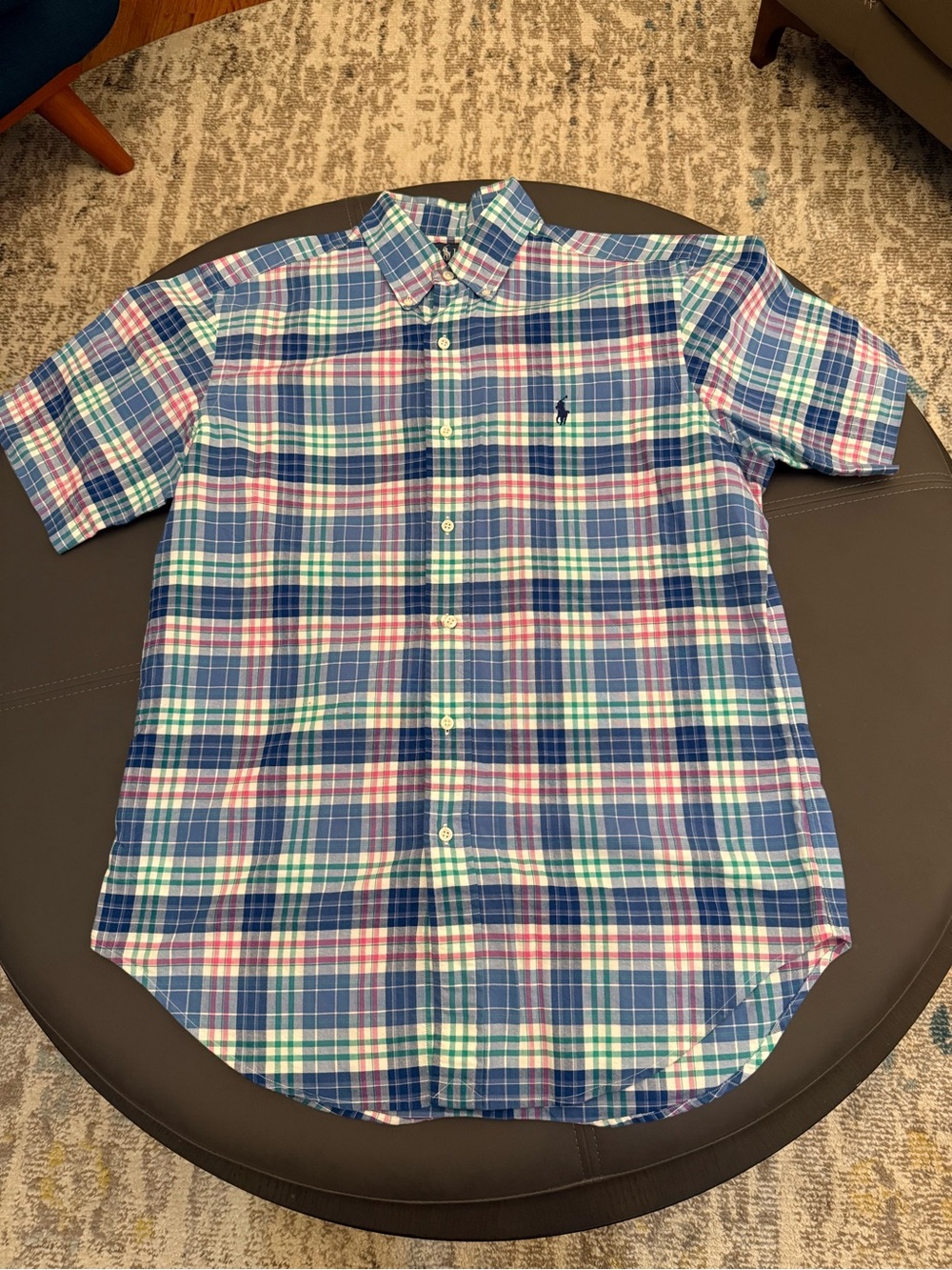 Ralph Lauren Classic fit Short sleeved button up Men’s Medium Plaid